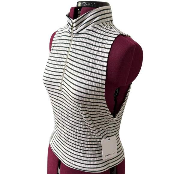 O'NEILL Slate Allina Stripe Zip Up Tank Top Top Navy Skimmer Cropped NWT Large - Picture 3 of 9